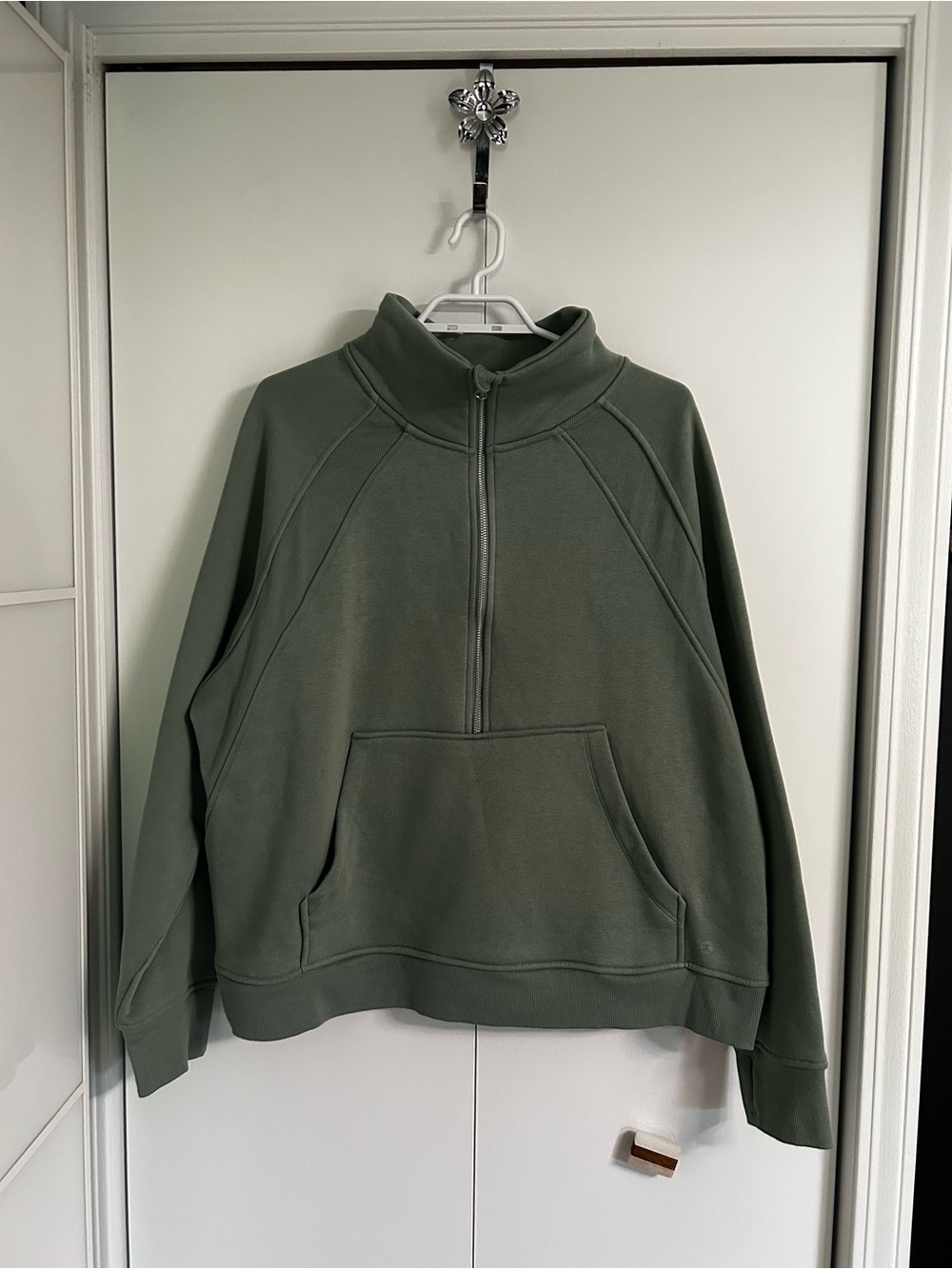 Danskin size XXL Sage Green Women’s Half-Zip Sweatshirt
